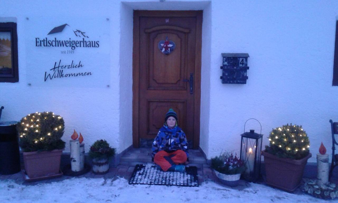 Ertlschweigerhaus Pension - Appartements - Zimmer Donnersbach Exterior foto